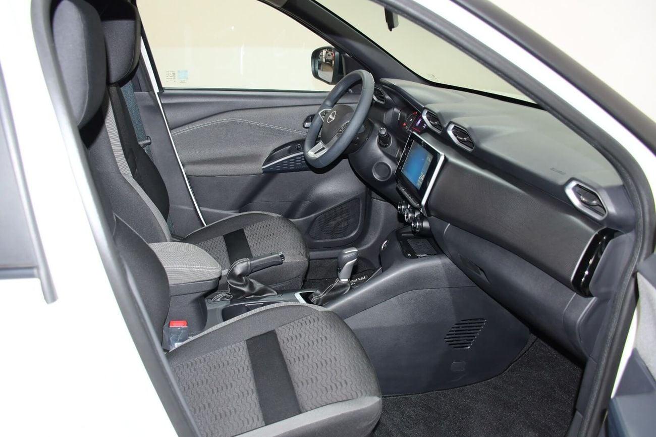 Nissan Magnite SV 2.0