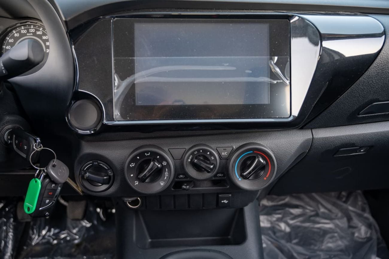 Toyota Hilux GL - Standard 2.7 4x4 Petrol Manual Transmission