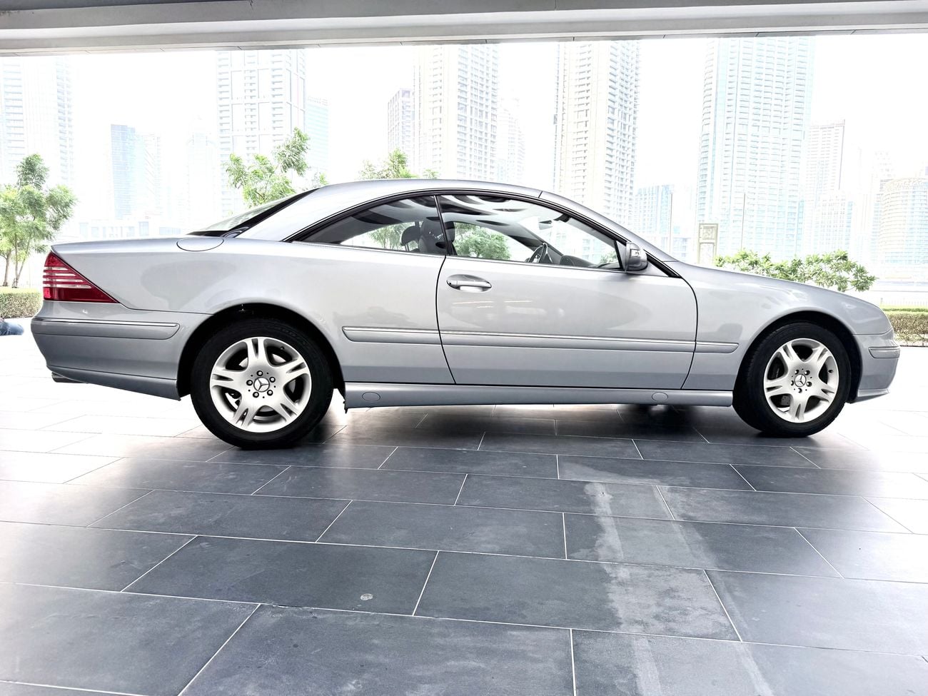 Mercedes Benz CL500 STANDARD
