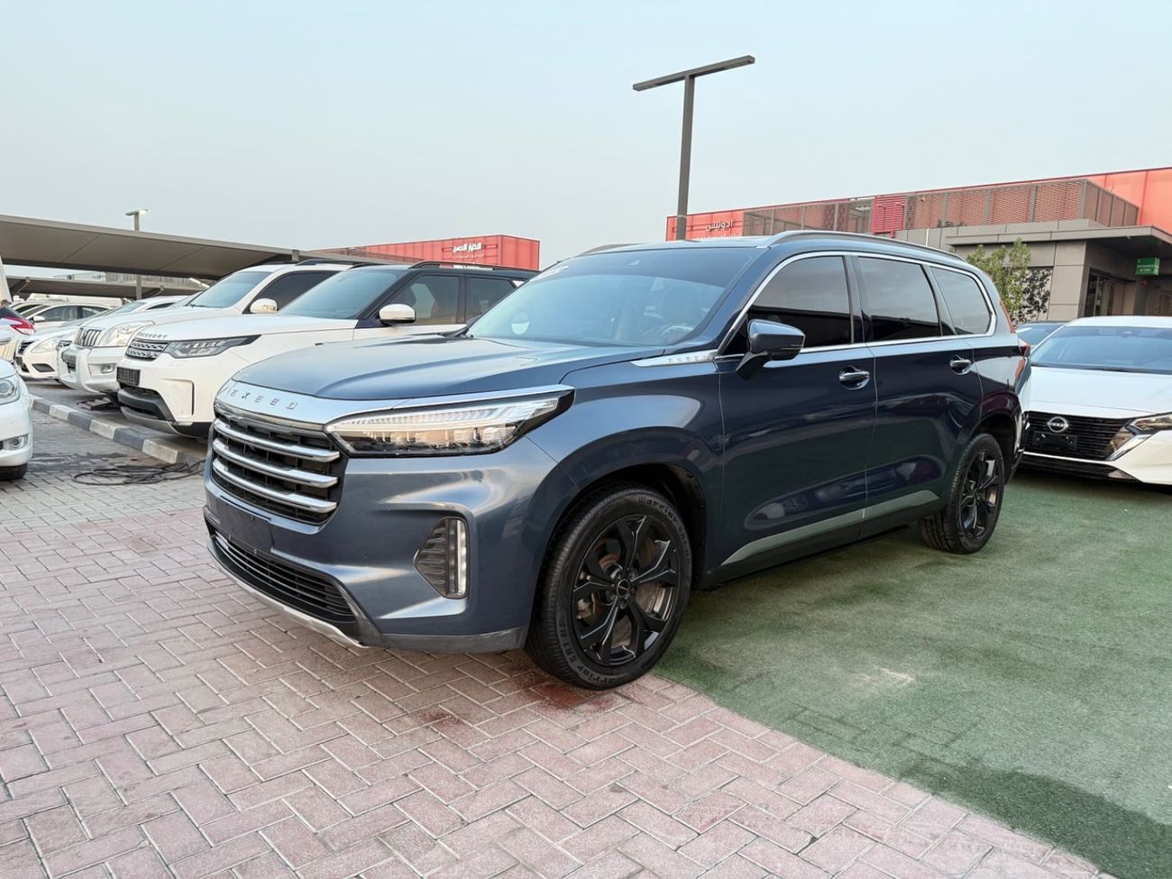 إكسيد VX FLAGSHIP 7 Seats / 7-Seater (7 مقاعد) Panoramic Sunroof (فتحة سقف بانوراما) Leather Seats (مقاعد جلد) 360-