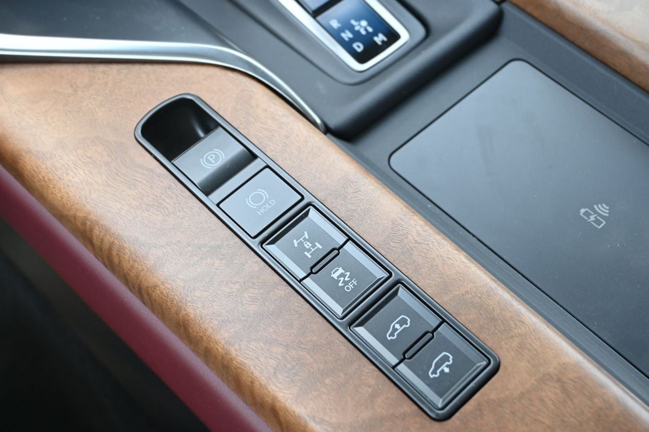 لكزس LX 700h SIGNATURE Lexus LX700h Signature 3.5L Twin-Turbo + Hybrid V6, Petrol