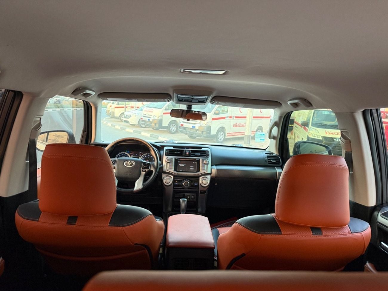 Toyota 4Runner SR5 Leader Seat Perfect and smooth car