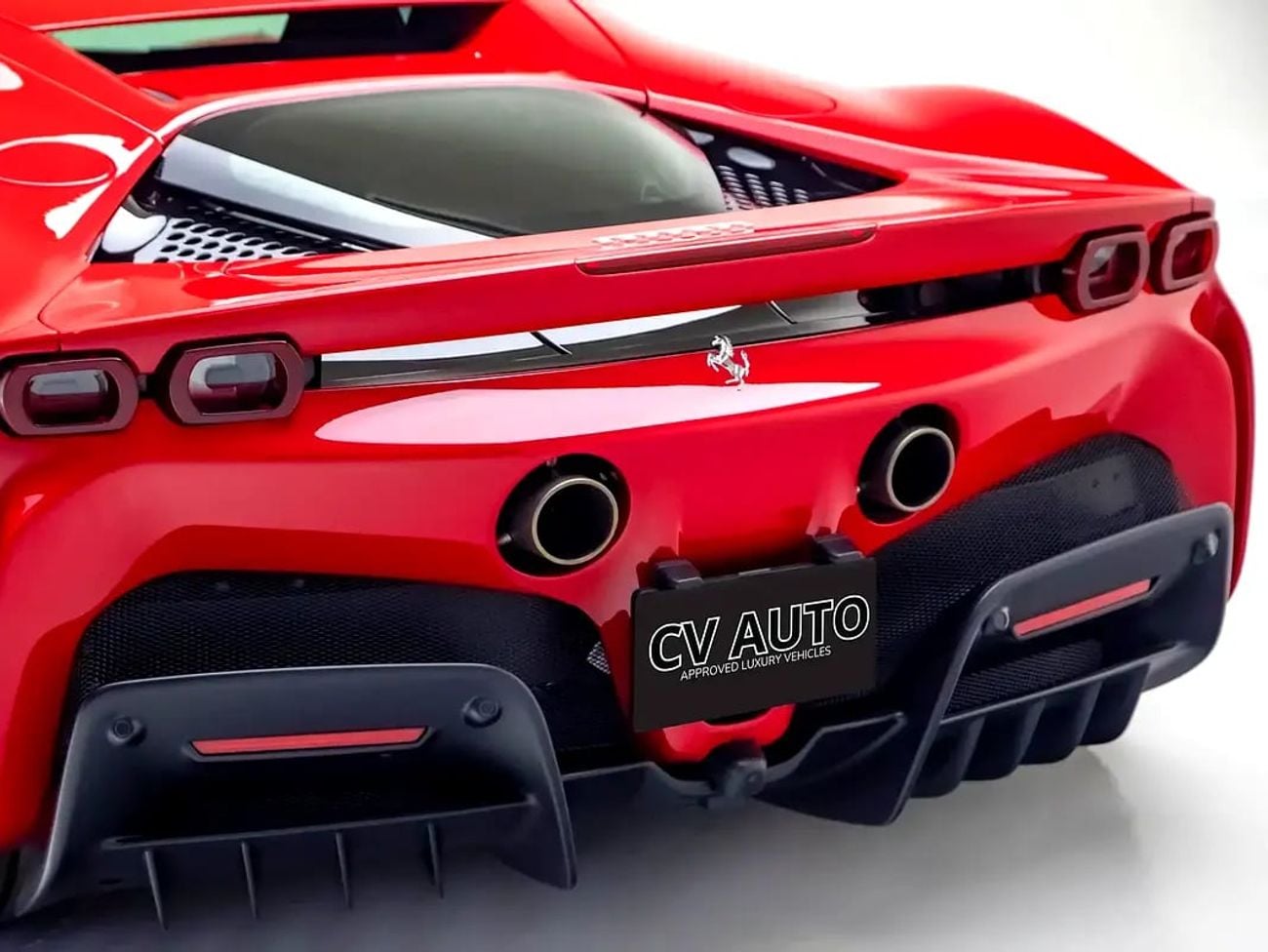 فيراري SF90 ستراديل Euro Spec | Full Dealer History and Service Contract