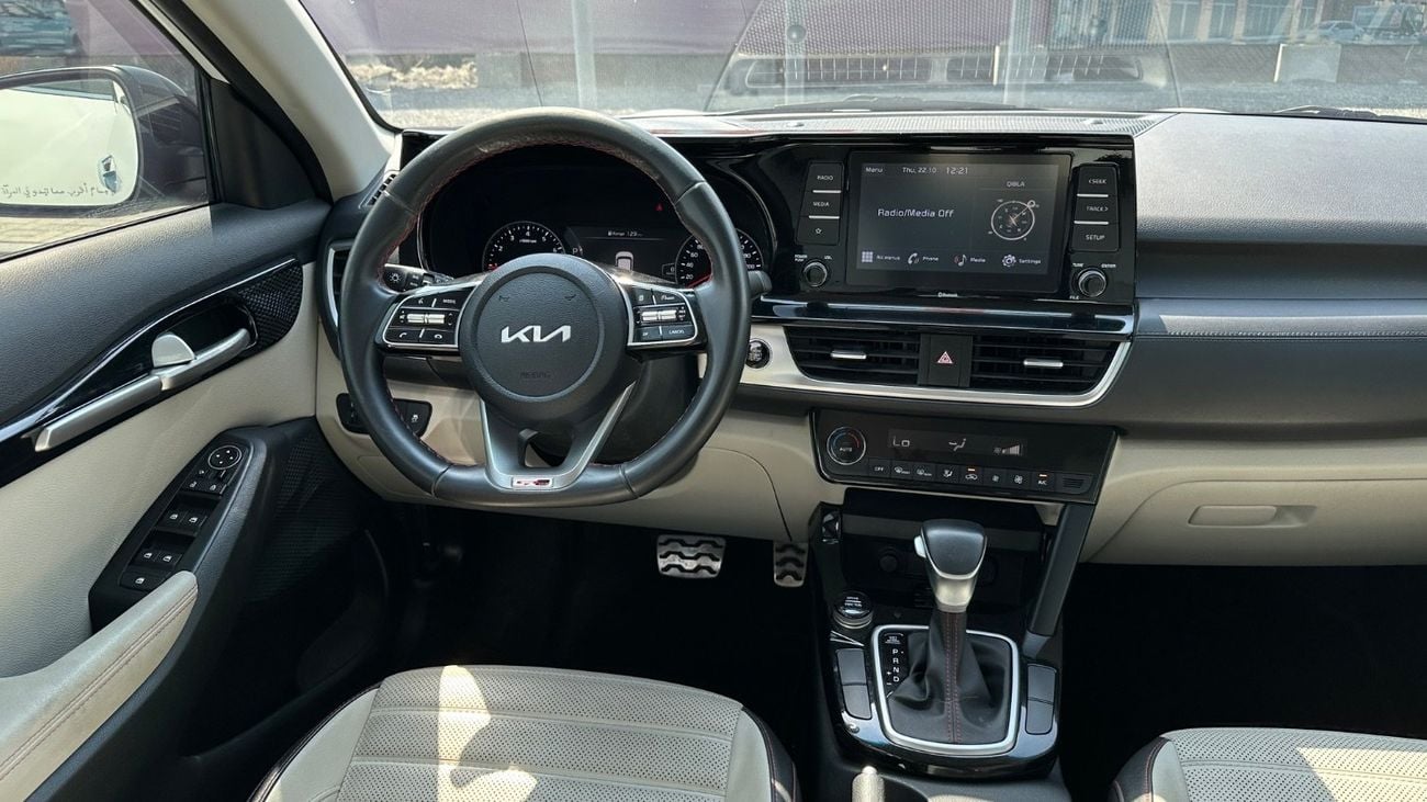 Kia Seltos LX