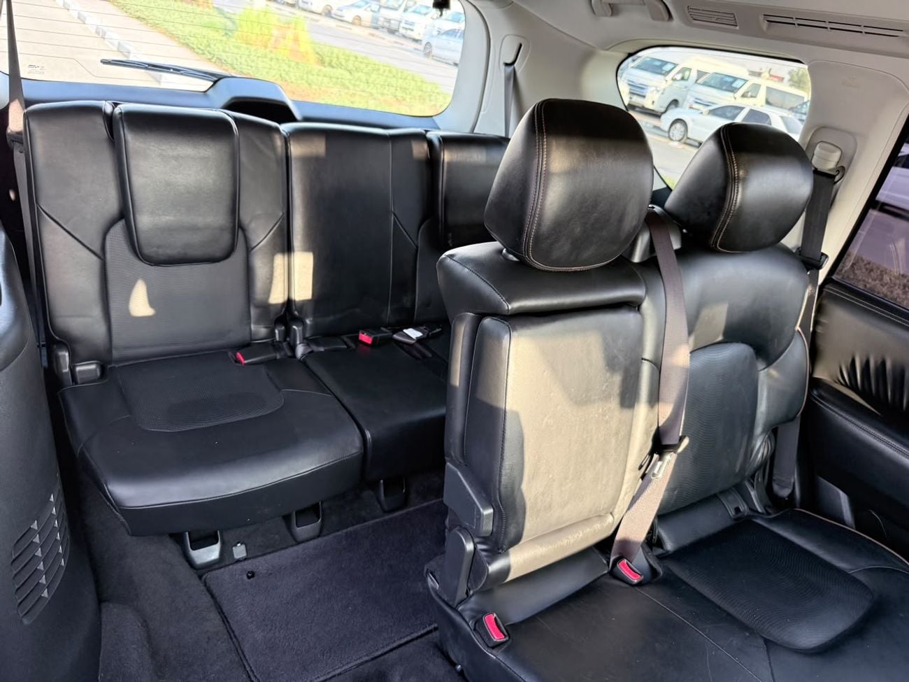 Nissan Armada SL Platinum 5.6L full option 2020