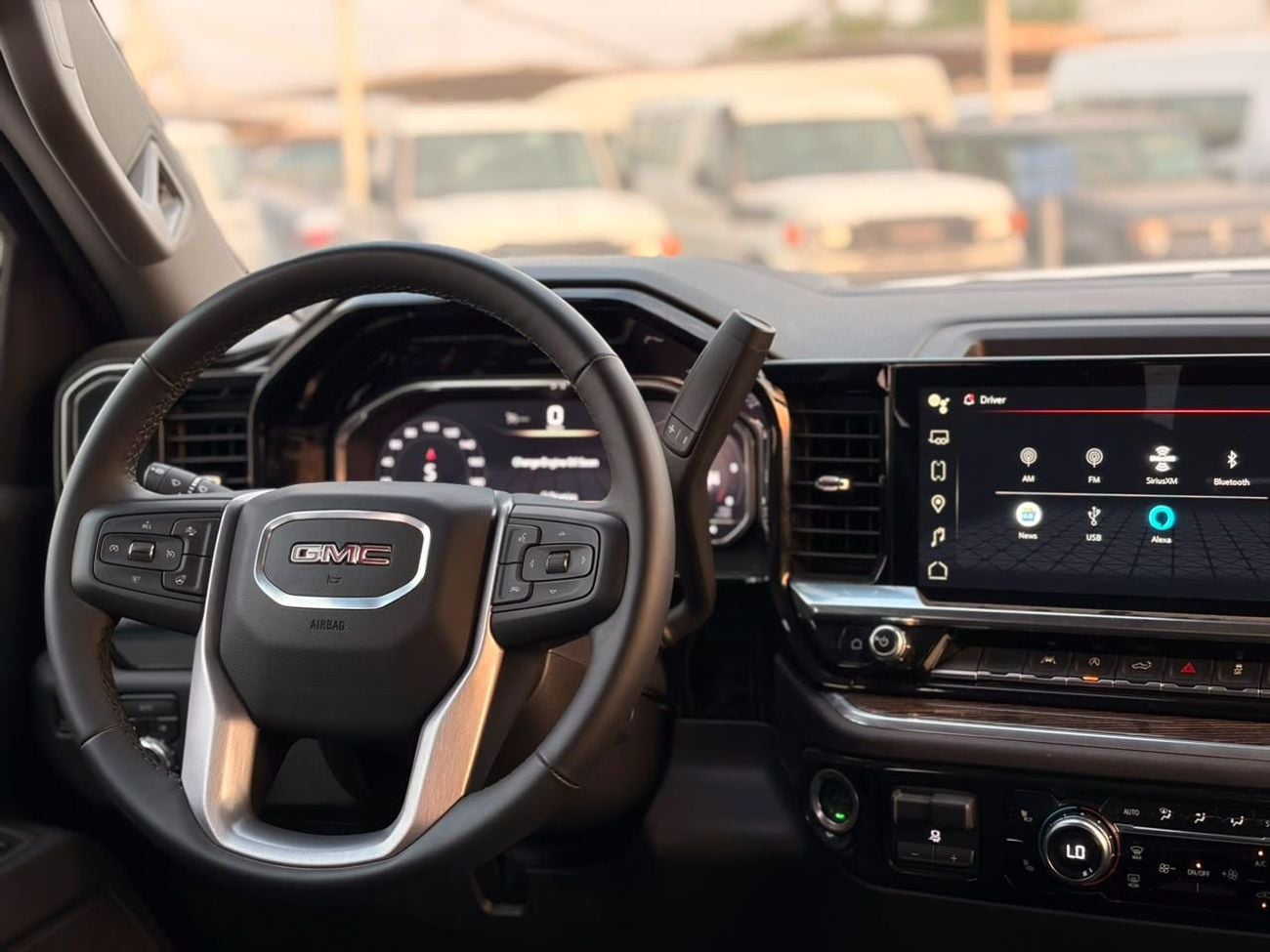جي أم سي سييرا GMC Sierra 1500 Elevation 2.7l A/T TurboMax 310 Hp White Color 2025 Model 310 Hp