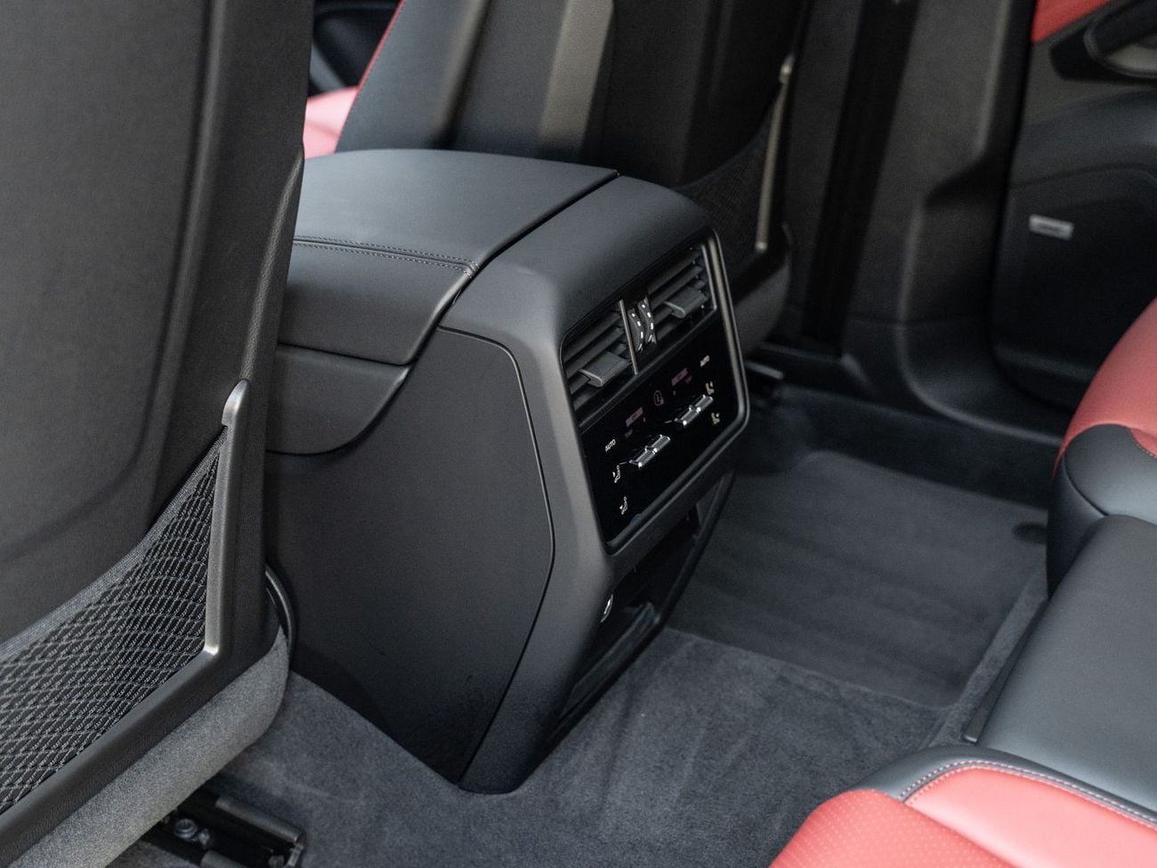 Porsche Cayenne STANDARD COUPE