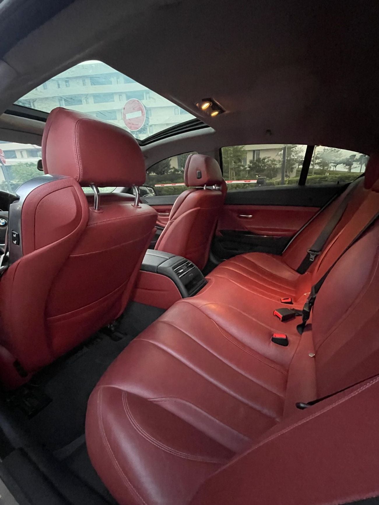 BMW 640i STANDARD
