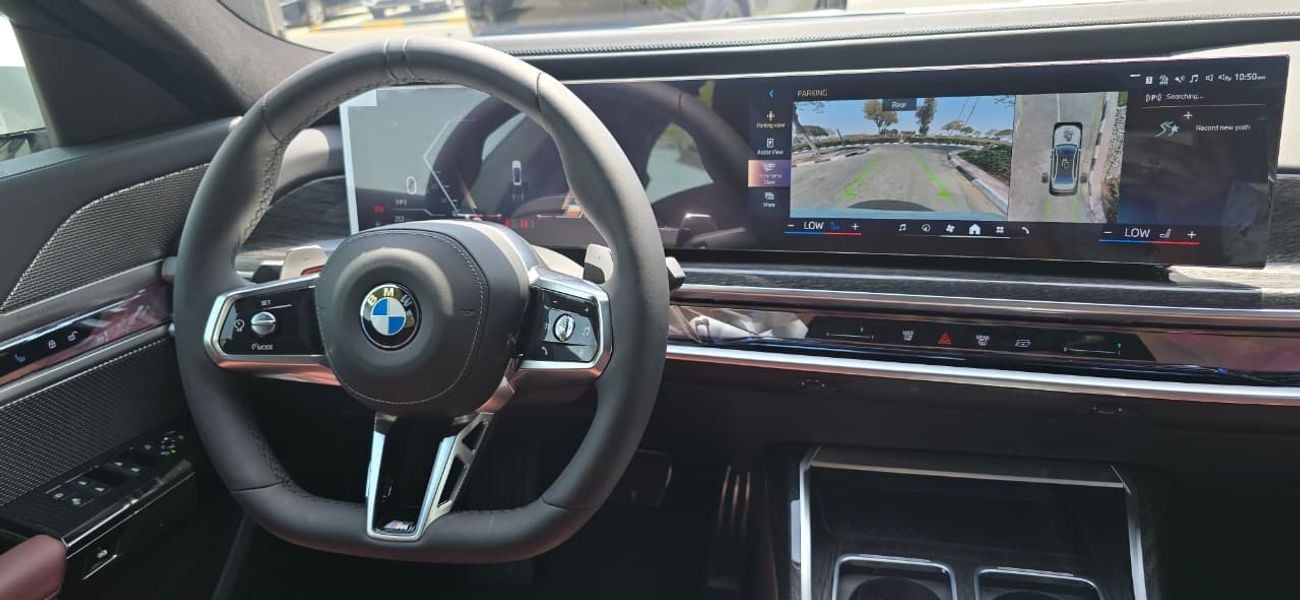 بي أم دبليو 735i