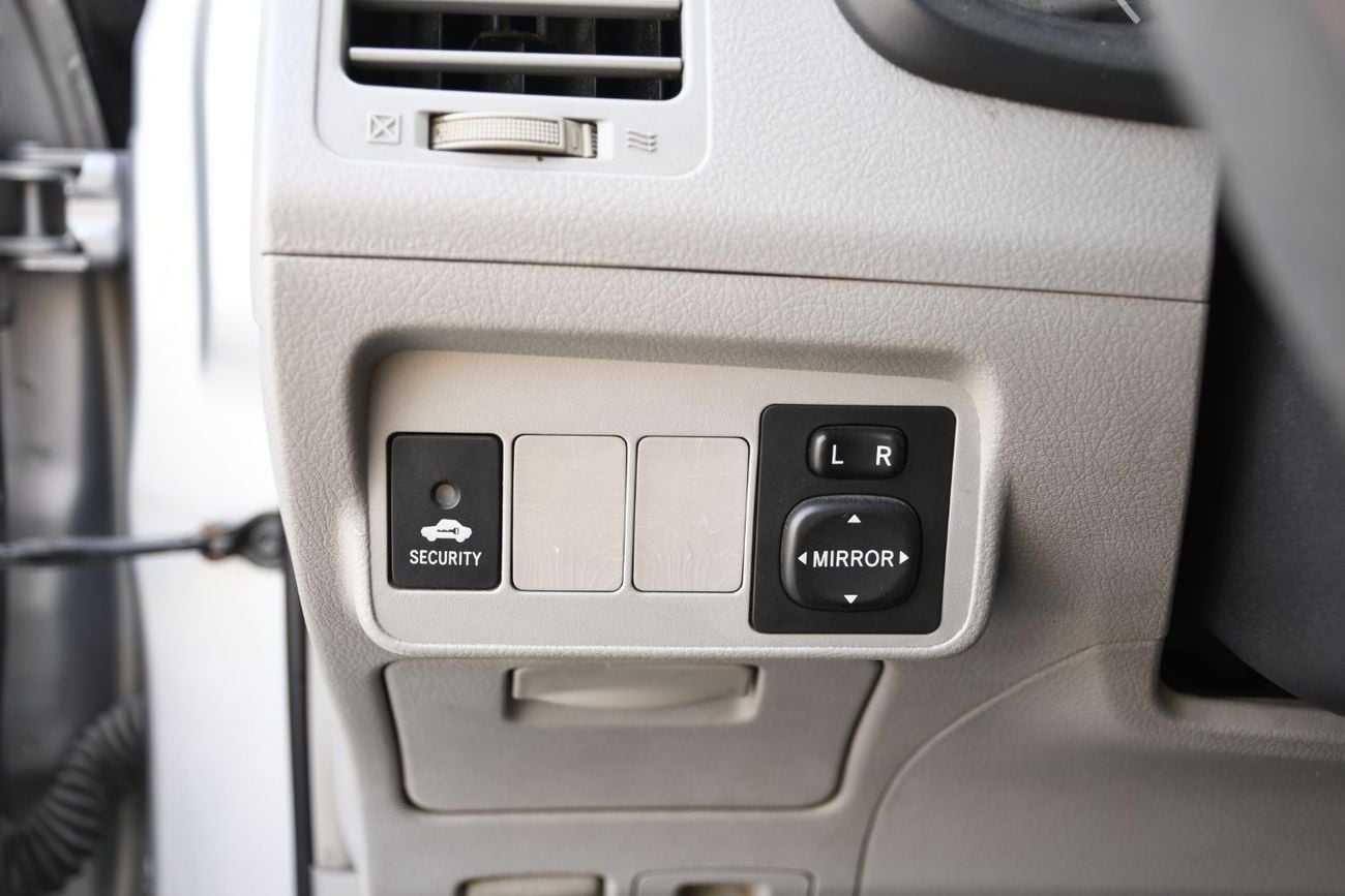 Toyota Corolla GLI TOP 2012 TOYOTA COROLLA 1.5L PETROL FULL AUTOMATIC FOR UAE