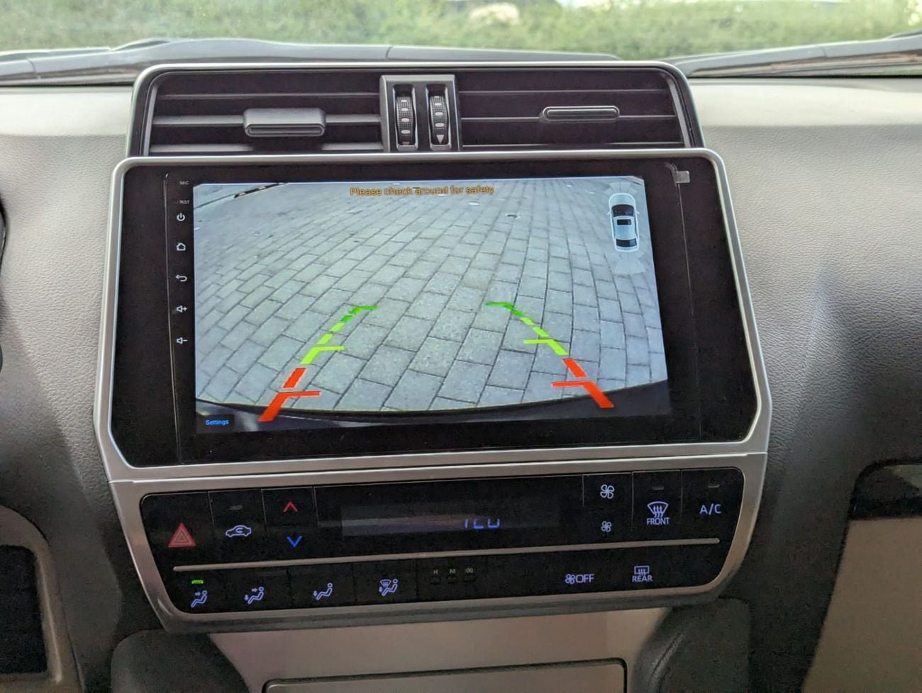تويوتا برادو TX-L تويوتا برادو TXL موديل 2019، بمواصفات خليجية، محرك V4 سعة 2.7 لتر، بحالة ممتازة من الداخل والخارج.