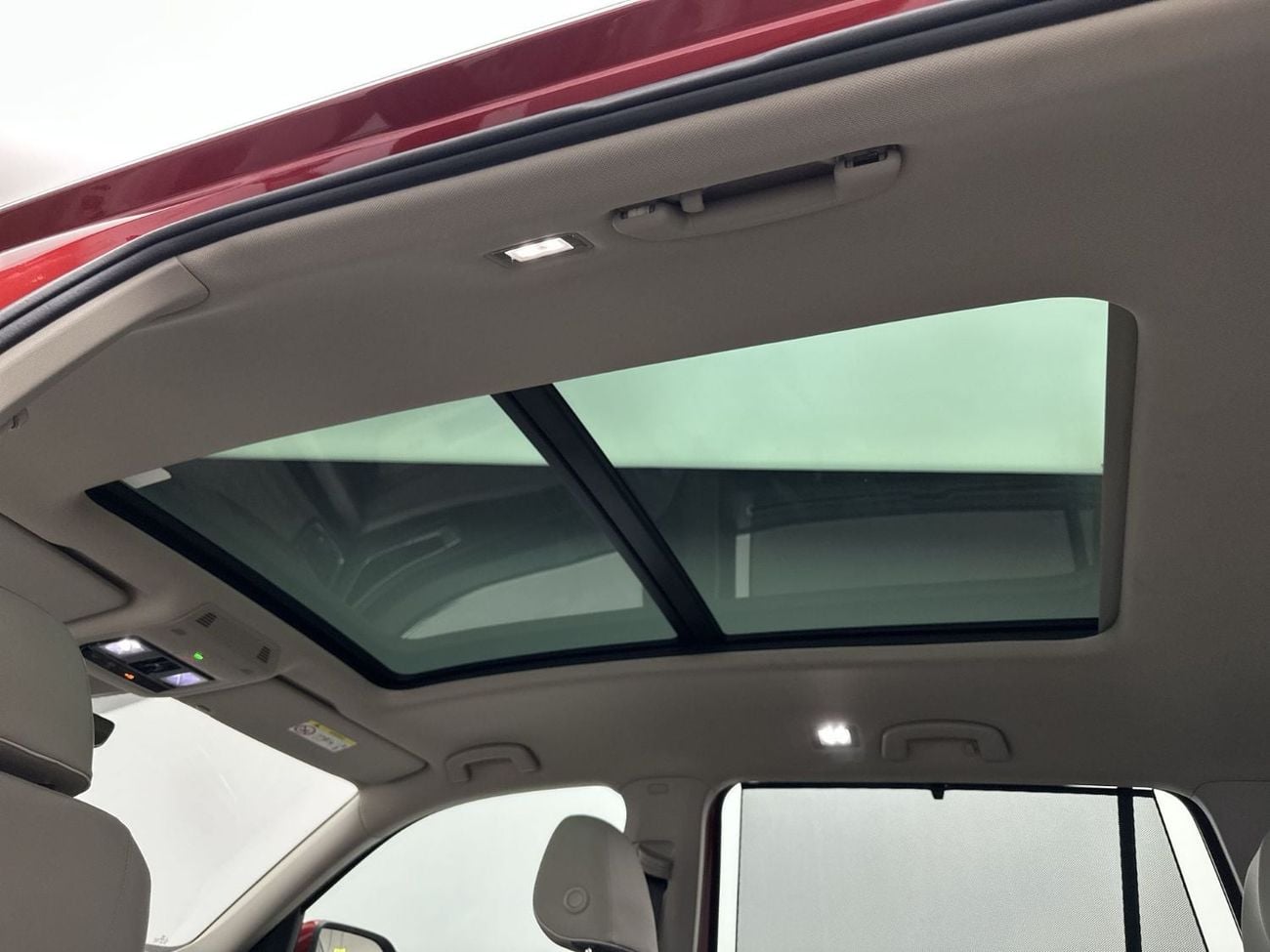 Volkswagen Teramont R LINE Teramont R-Line 2.0L | Panoramic Sunroof | 7 Seats | 270 HP | GCC