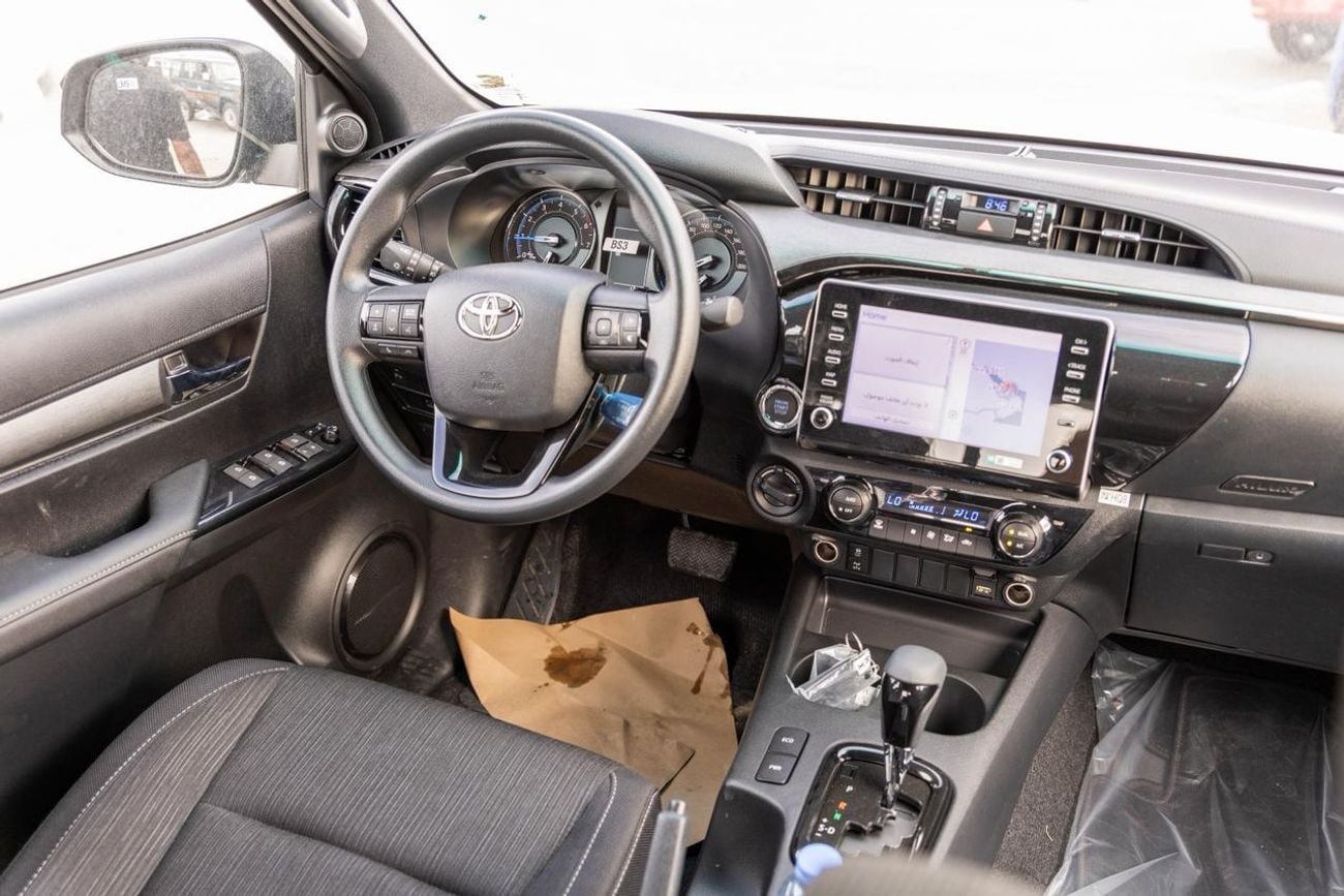 Toyota Hilux 2026 TOYOTA HILUX V6 4.0L Double Cabin Petrol Automatic Black / Black