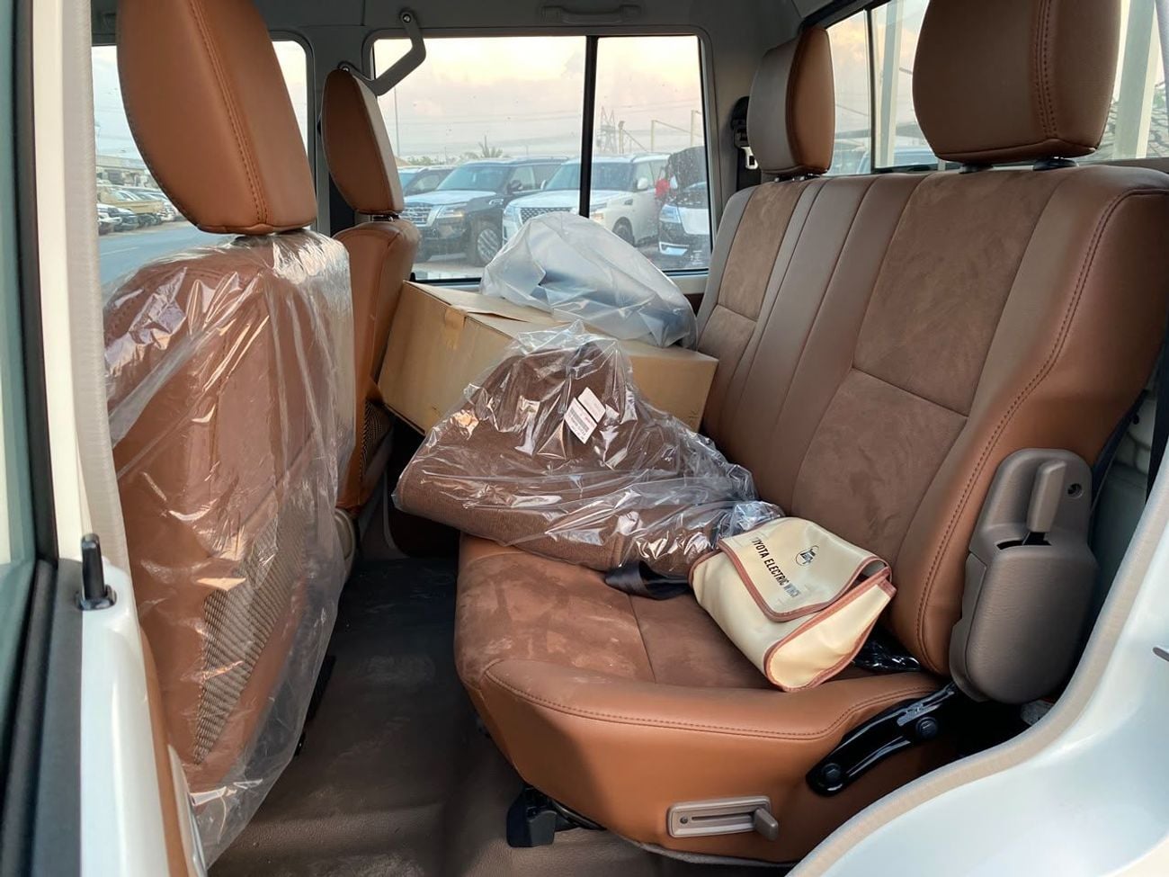 Toyota Land Cruiser Pick Up