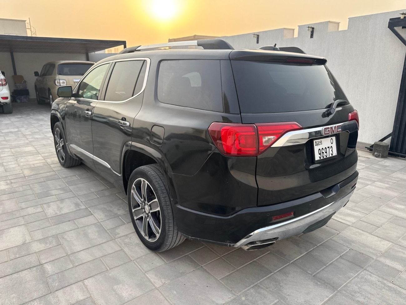 GMC Acadia DENALI