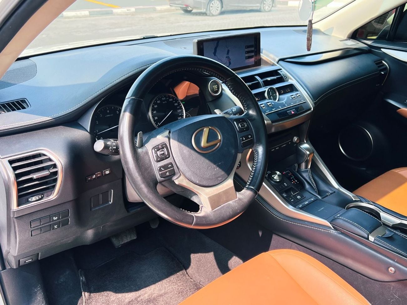Lexus NX300 PLATINUM LEXUS NX 300 2019.ENGINE 2.0L/V4.
