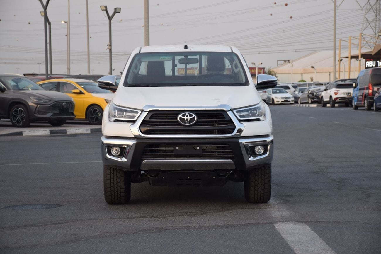 Toyota Hilux SR5 GCC 2.7L (4x4) Petrol