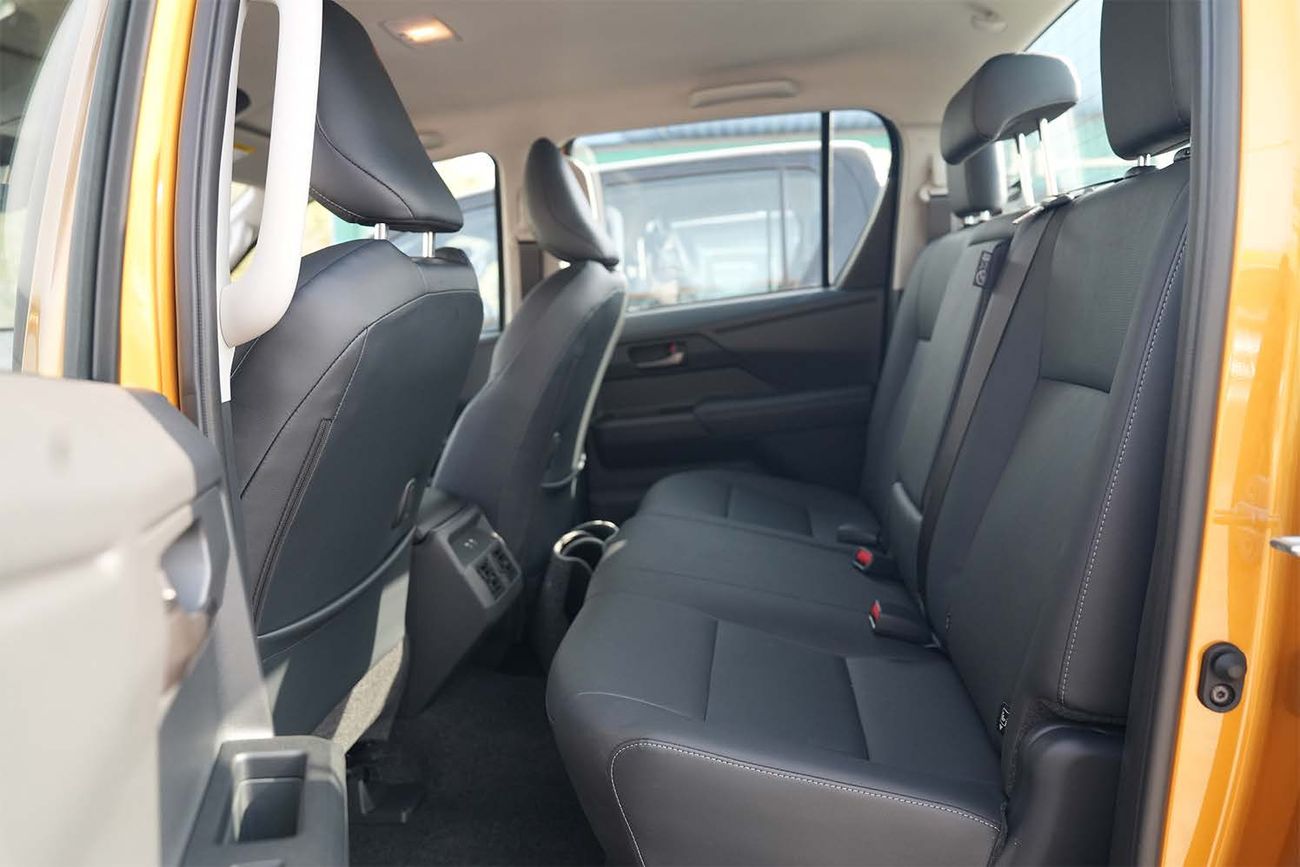 Toyota Hilux ADVENTURE 2026 Toyota Hilux Travo 2.8L Diesel 4x4 Automatic — Thailand Specs