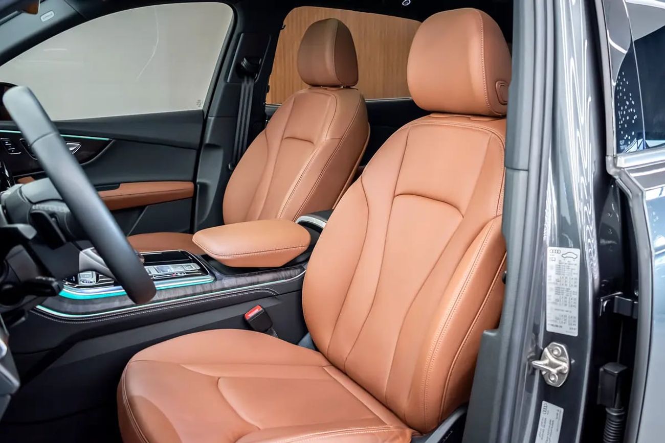 Audi Q7 45 TFSI | GCC Specs | with Warranty and Service