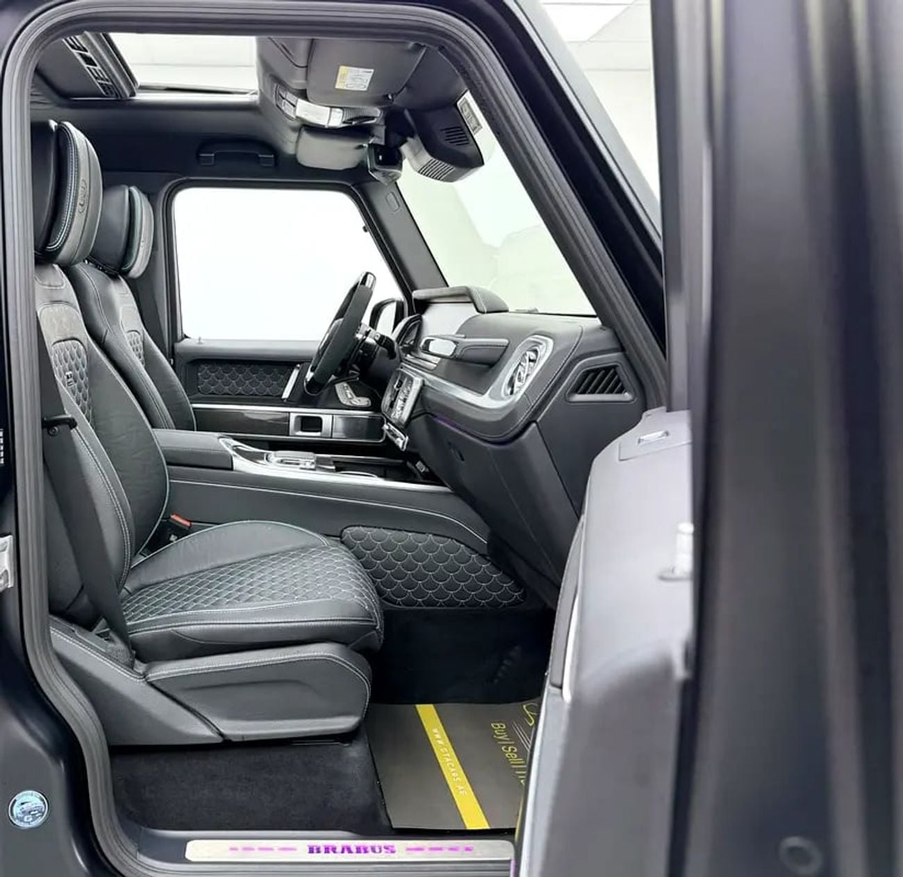 BRABUS G 800 Widestar - Mercedes-AMG G 63 Brabus G800, Carbon Fiber Package, Very Low Km, Fully Loaded, Euro
