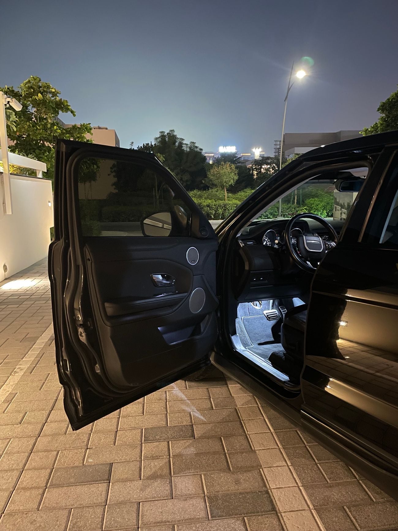 Land Rover Range Rover Evoque Dynamic Black Pack