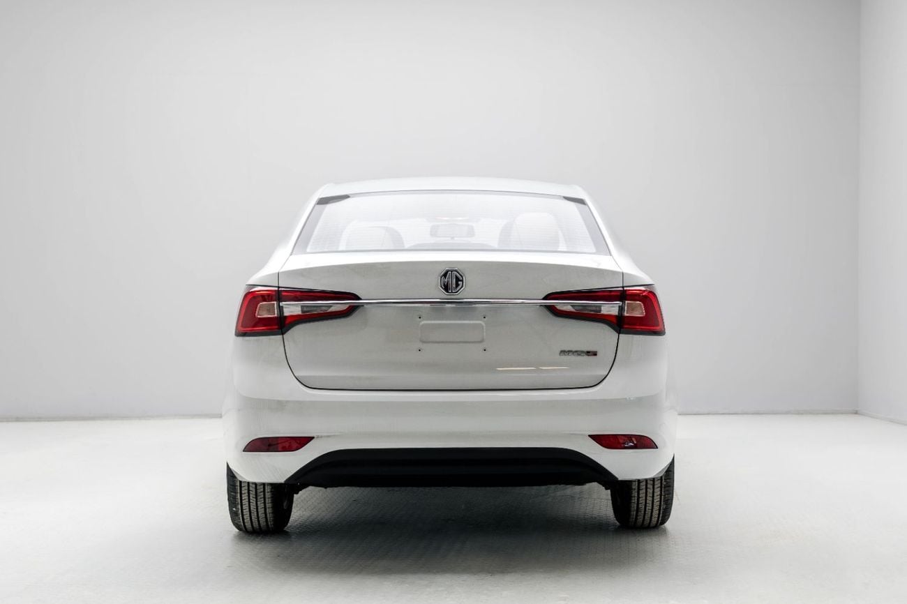 MG 5 STANDARD STD 1.5L - White Inside Beige | Export Only