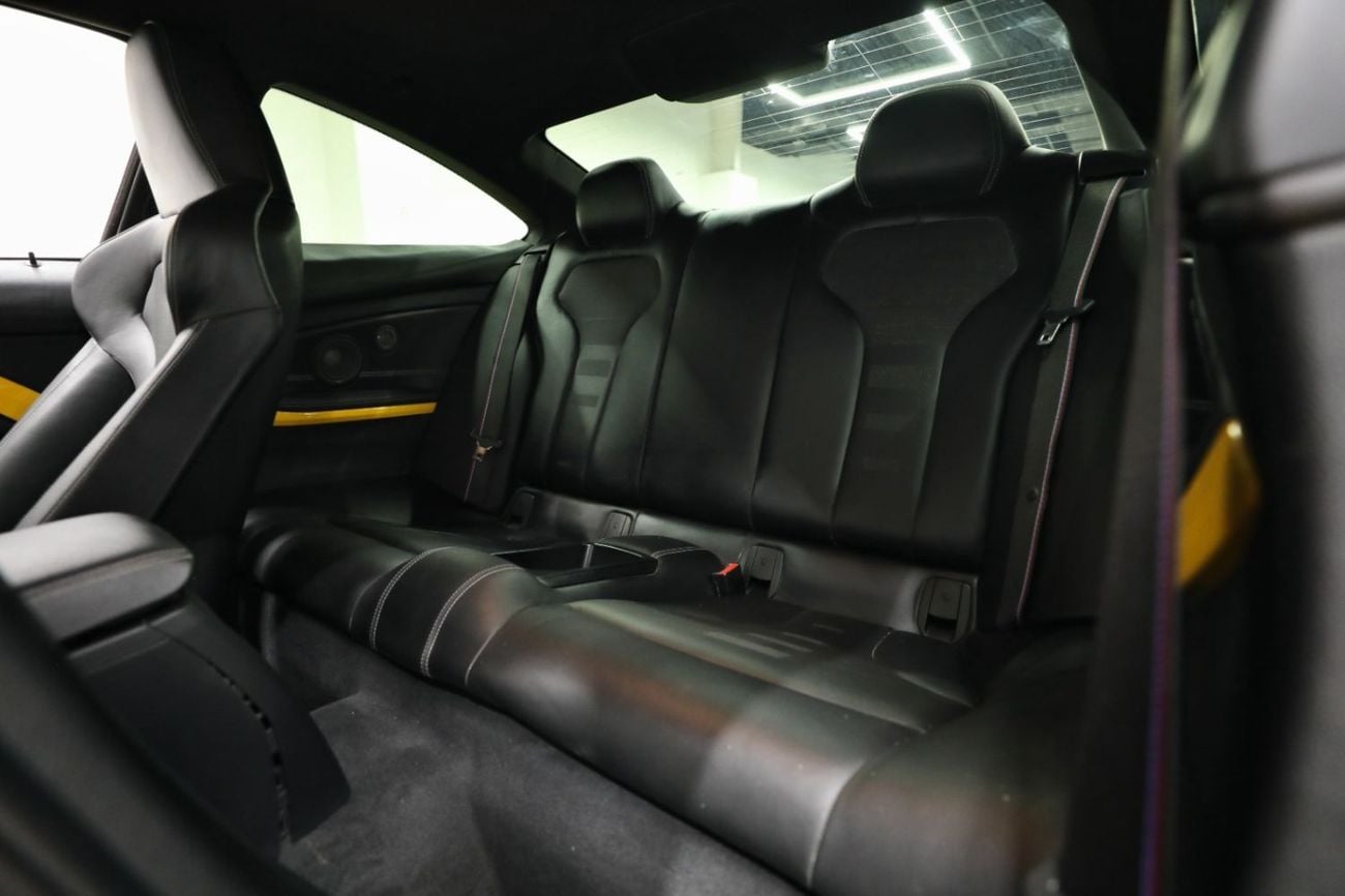 BMW M4 CS BMW M4 Coupe