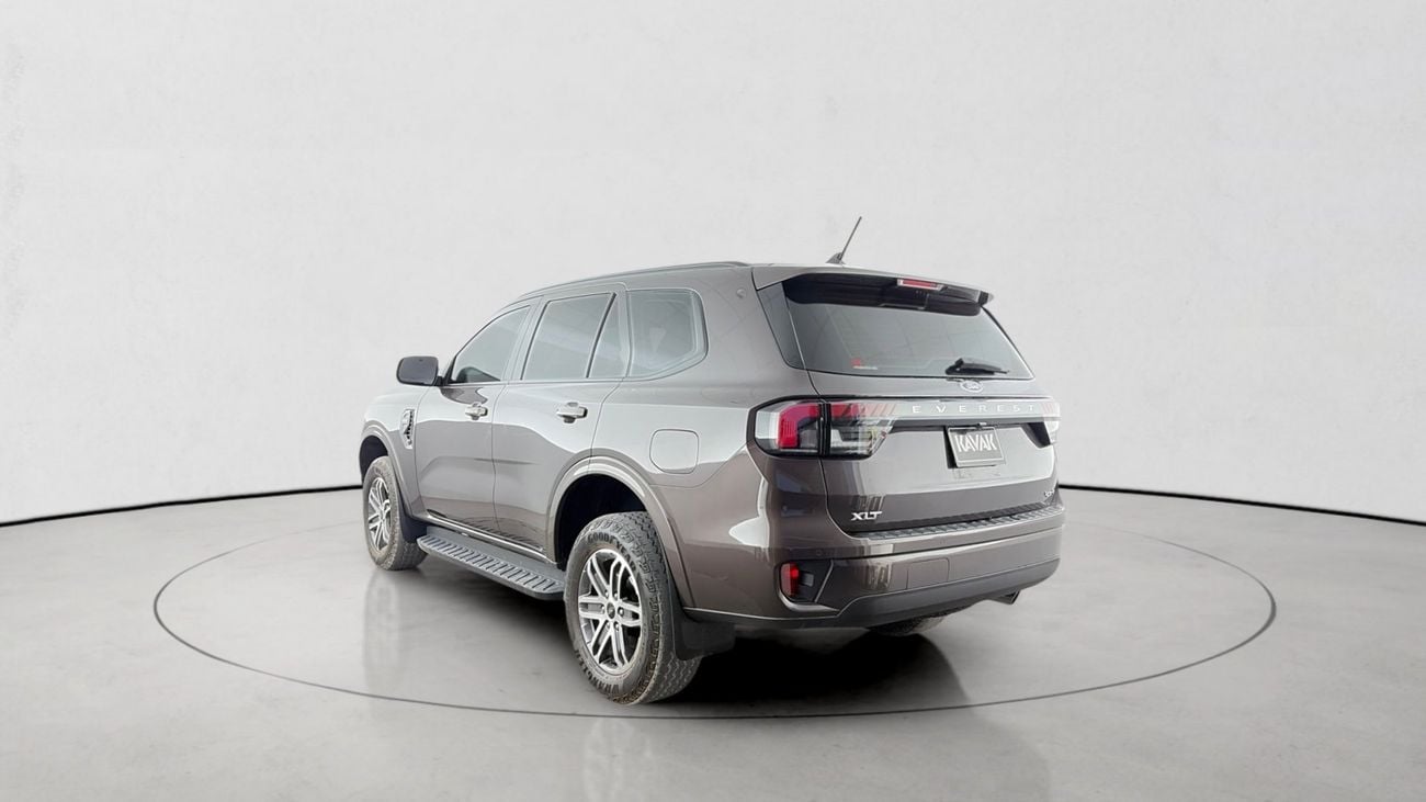Ford Everest XLT | Guaranteed Warranty | 0 Down Payment