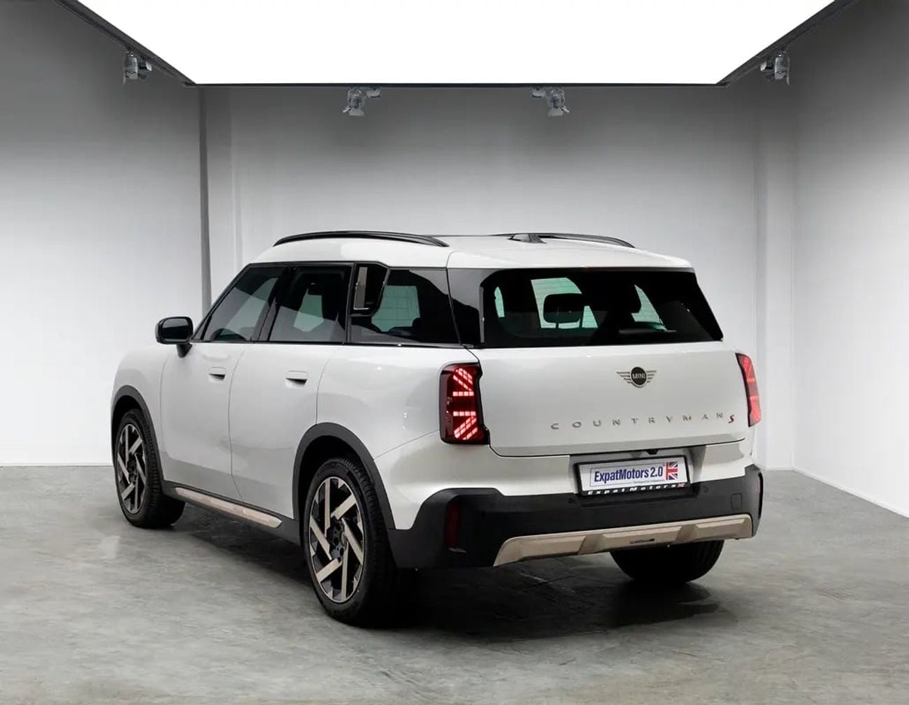 Mini Countryman COOPER S ALL4 Low Mileage • Warranty + Service Contract • FDSH • GCC