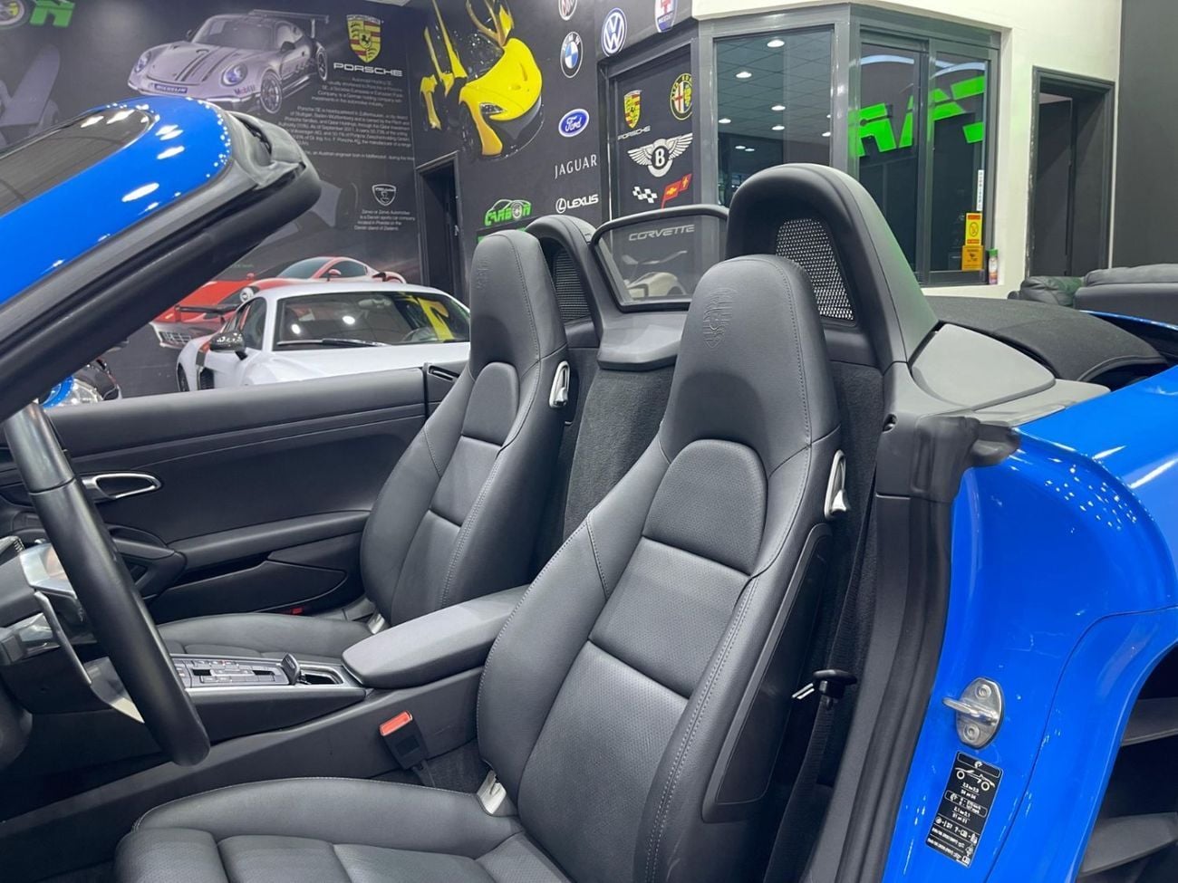 Porsche 718 Boxster STANDARD Std 2.0L A/T