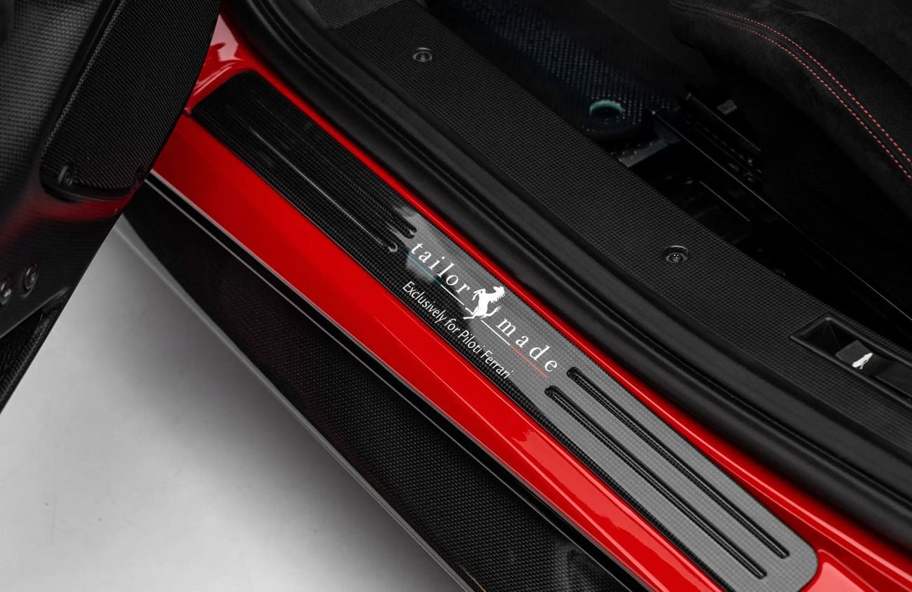 Ferrari 488 Pista High Spec 3.9L V8 Twin-Turbocharged Engine