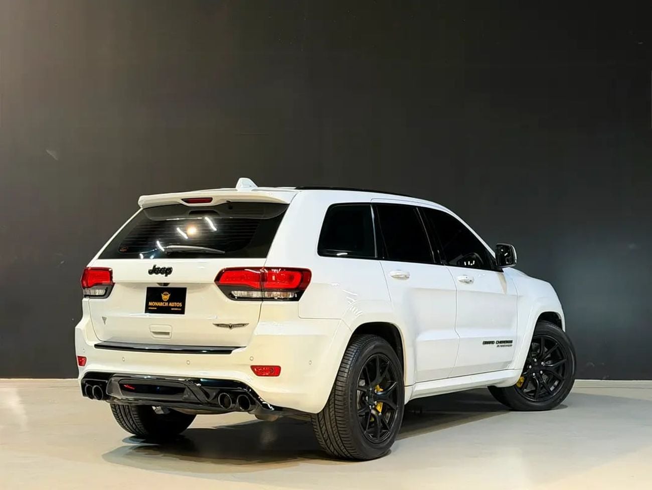 جيب جراند شيروكي TRACKHAWK | GCC Specs | Pristine Condition