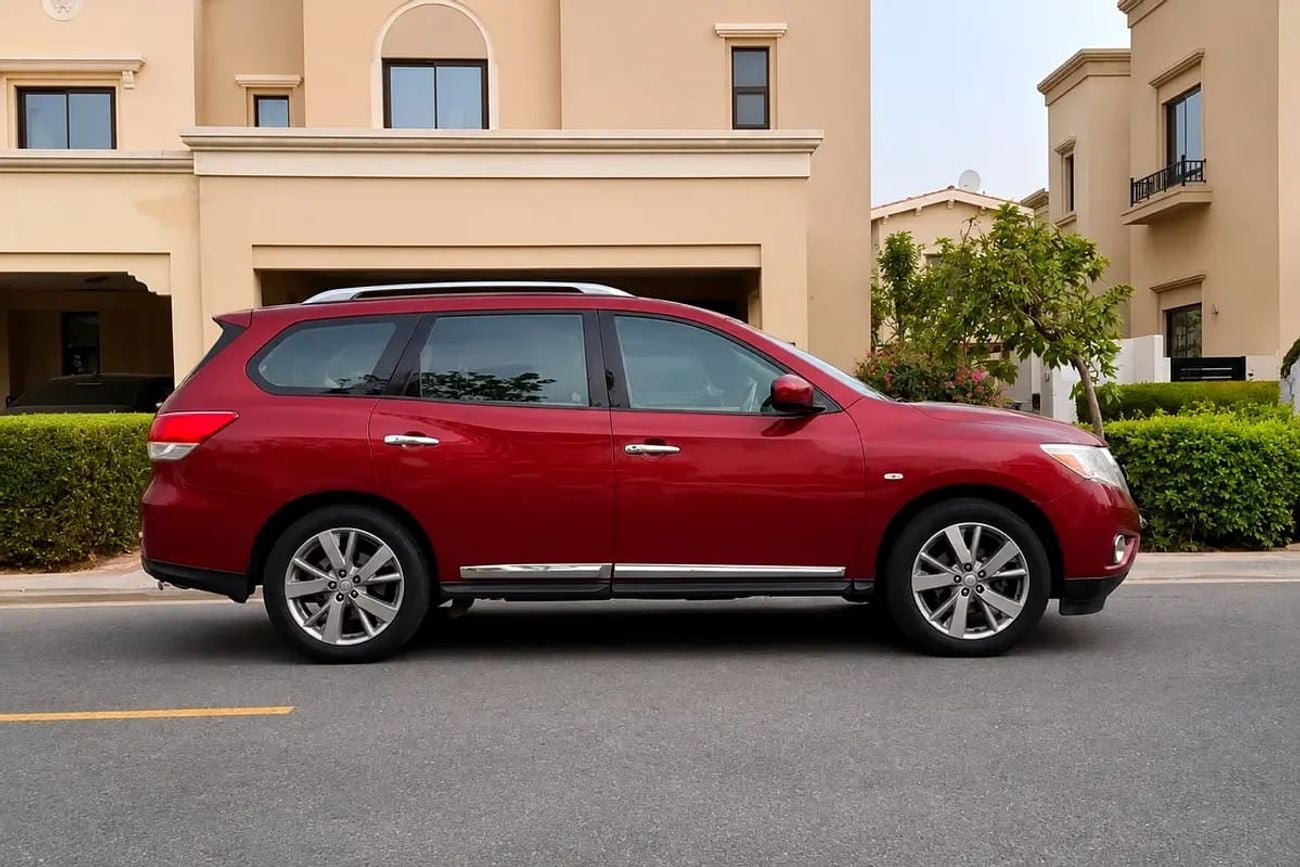 Nissan Pathfinder SV | FREE ACCIDENT | WELL MAINTAINED
