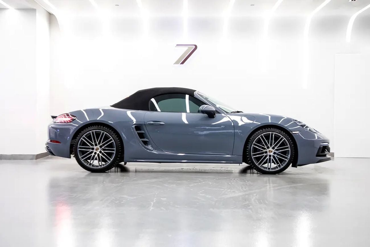 بورش بوكستر 718 STANDARD 718 ‖ GCC SPECS ‖ 2.0L 300HP ‖ WITH WARRANTY| LIKE.ALMOST BRAND