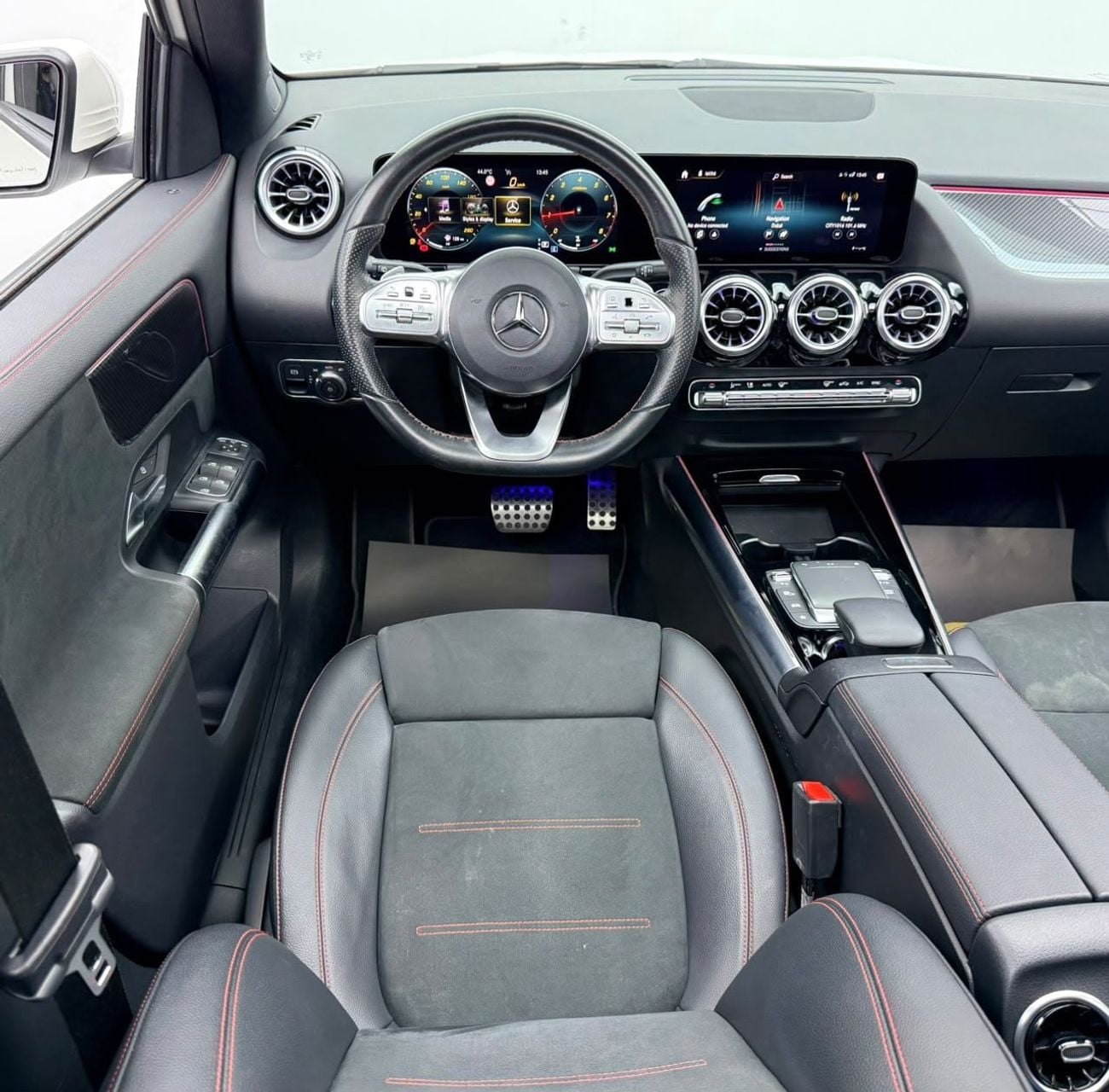 Mercedes Benz GLA 200 STANDARD 2022 Mercedes-Benz GLA 200, Agency Warranty+Service Contract+Full Service History, GCC Specs.