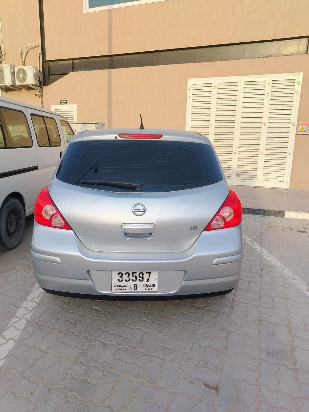 نيسان تيدا إس إل