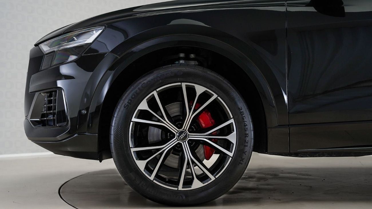 Audi Q8 55 TFSI BLACK EDITION 55 TFSI quattro (340 HP) Fully Maintained