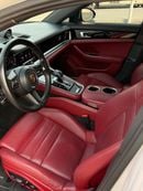 Porsche Panamera 4