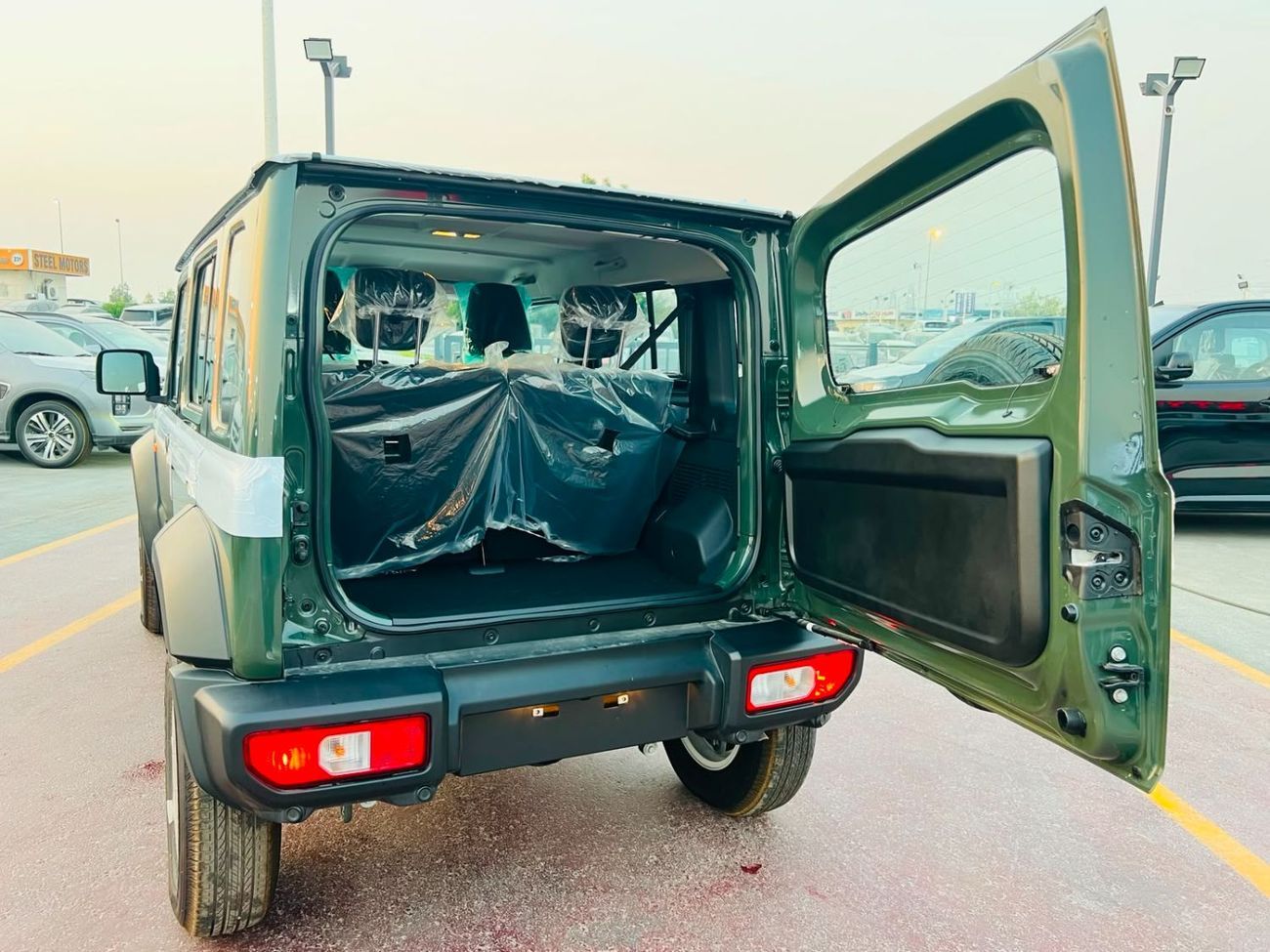 سوزوكي جيمني SUZUKI JIMNY 5DR GLX GCC 2026 SUZUKI JIMNY 5DR GCC 2026