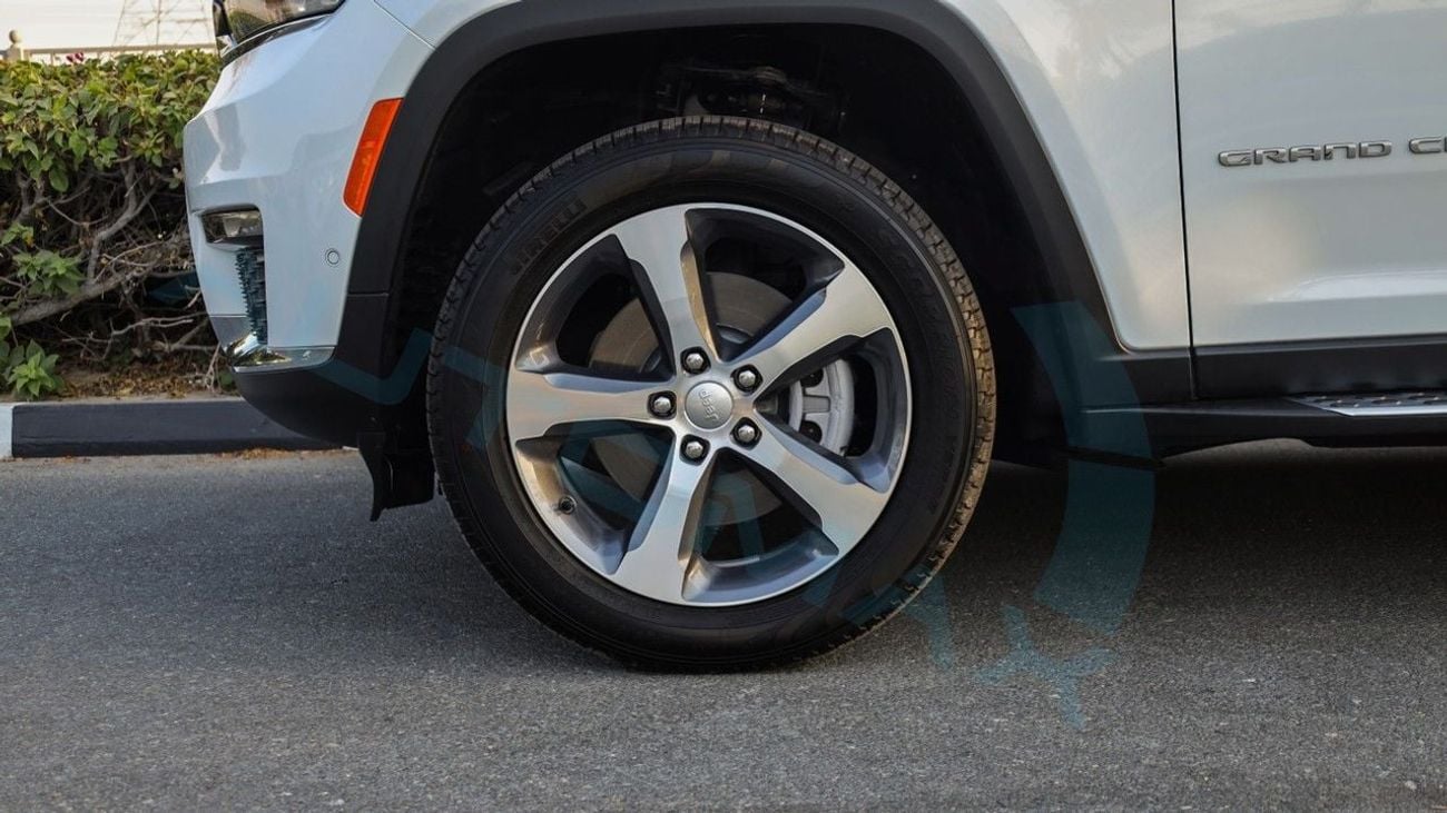 Jeep Grand Cherokee L LIMITED PLUS Luxury V6 3.6L 4X4 GCC 2025 0Km With 3 Years Or 60,000 Km Warranty @Official Dealer