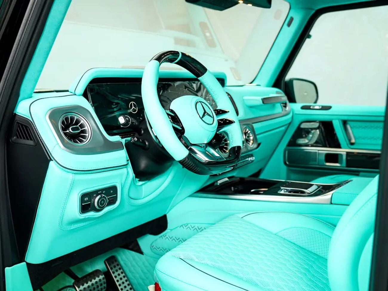 Mercedes Benz G63 AMG BRABUS G800 G63 AMG Brabus Kit | KM | Tiffany Blue Interior