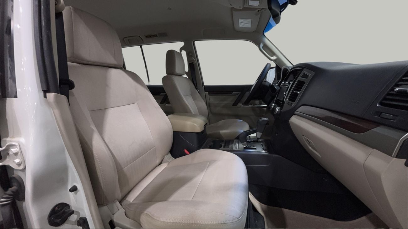 Mitsubishi Pajero GLS MIDLINE 2017 | AED 901/Month | 0 DP | 30 Day Return | Warranty