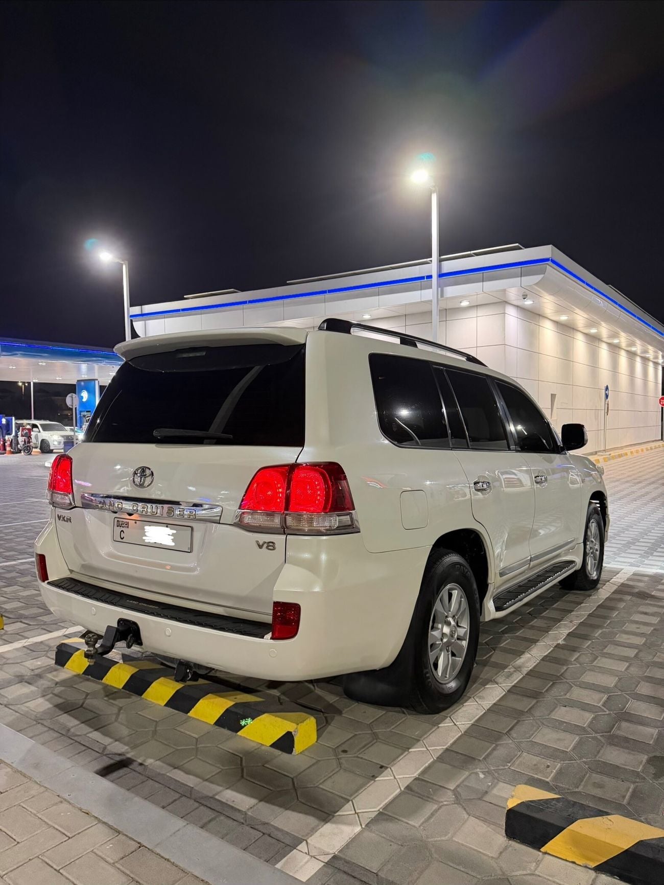 Toyota Land Cruiser VXR