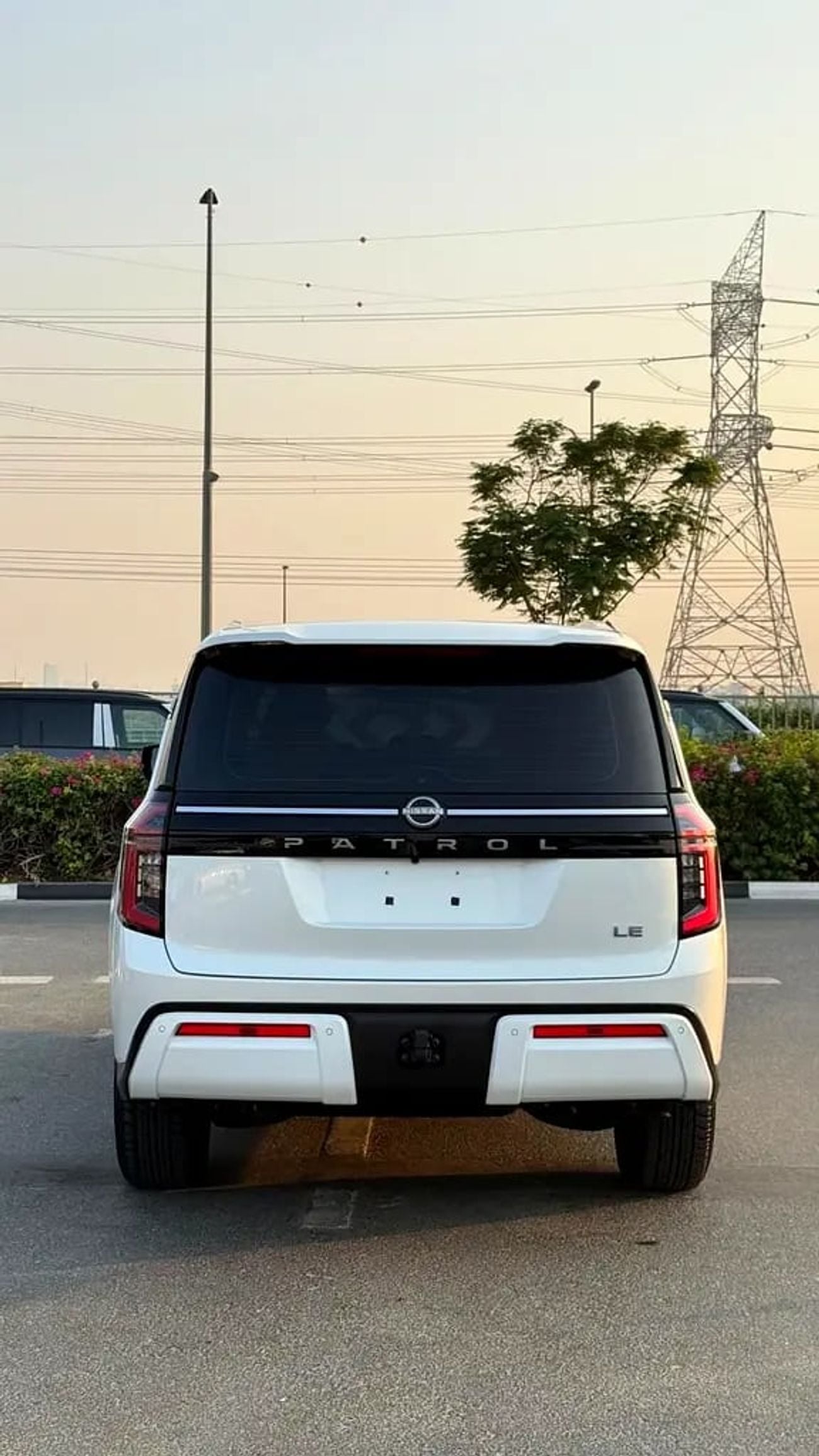 Nissan Patrol LE T2 GCC Specs warranty from dealer