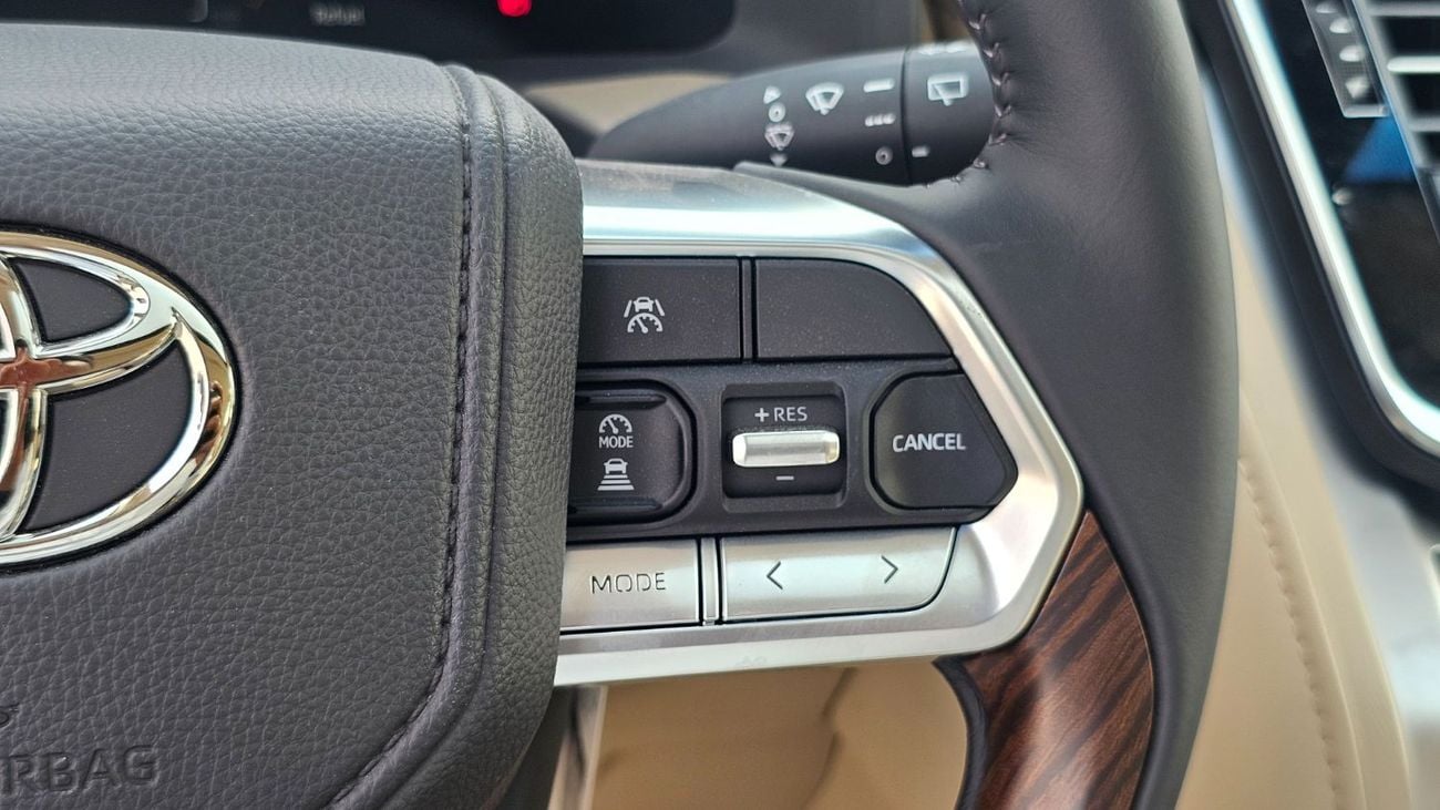 Toyota Land Cruiser GXR
