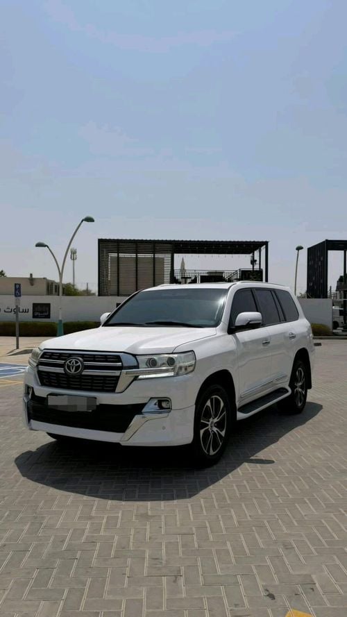 Toyota Land Cruiser VXR