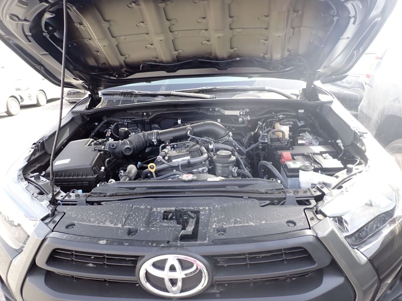 تويوتا هيلوكس GL Toyota hilux 2.7L petrol MY2025 for export only