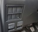 Toyota Hilux DLX 4x4 DC 2.4 DSL M/T MID