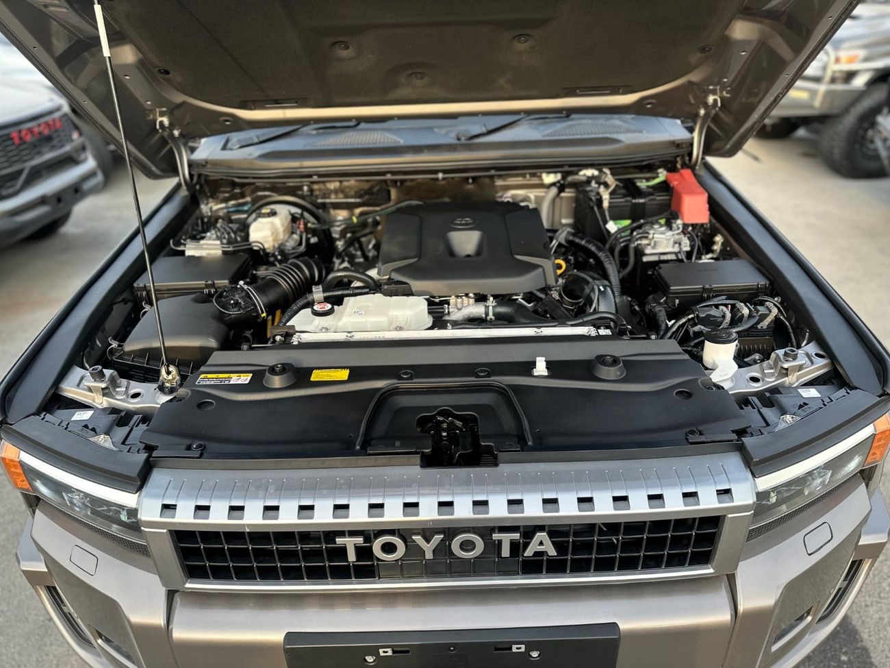 Toyota Prado TOYOTA PRADO KAKADU