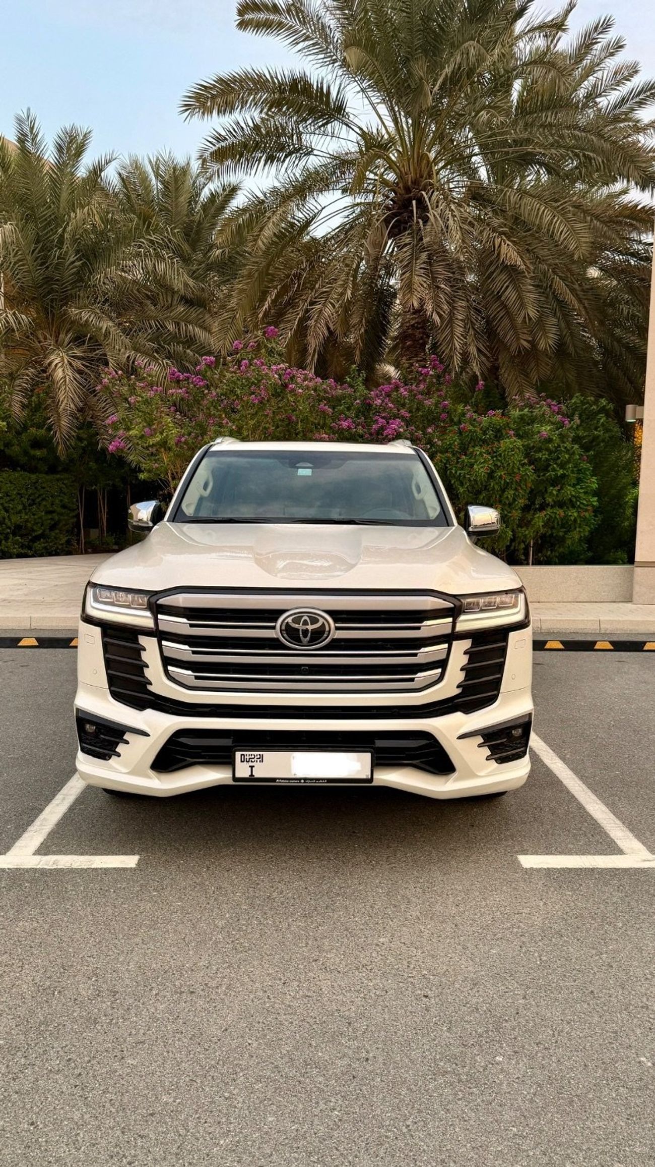 تويوتا لاند كروزر VXR
